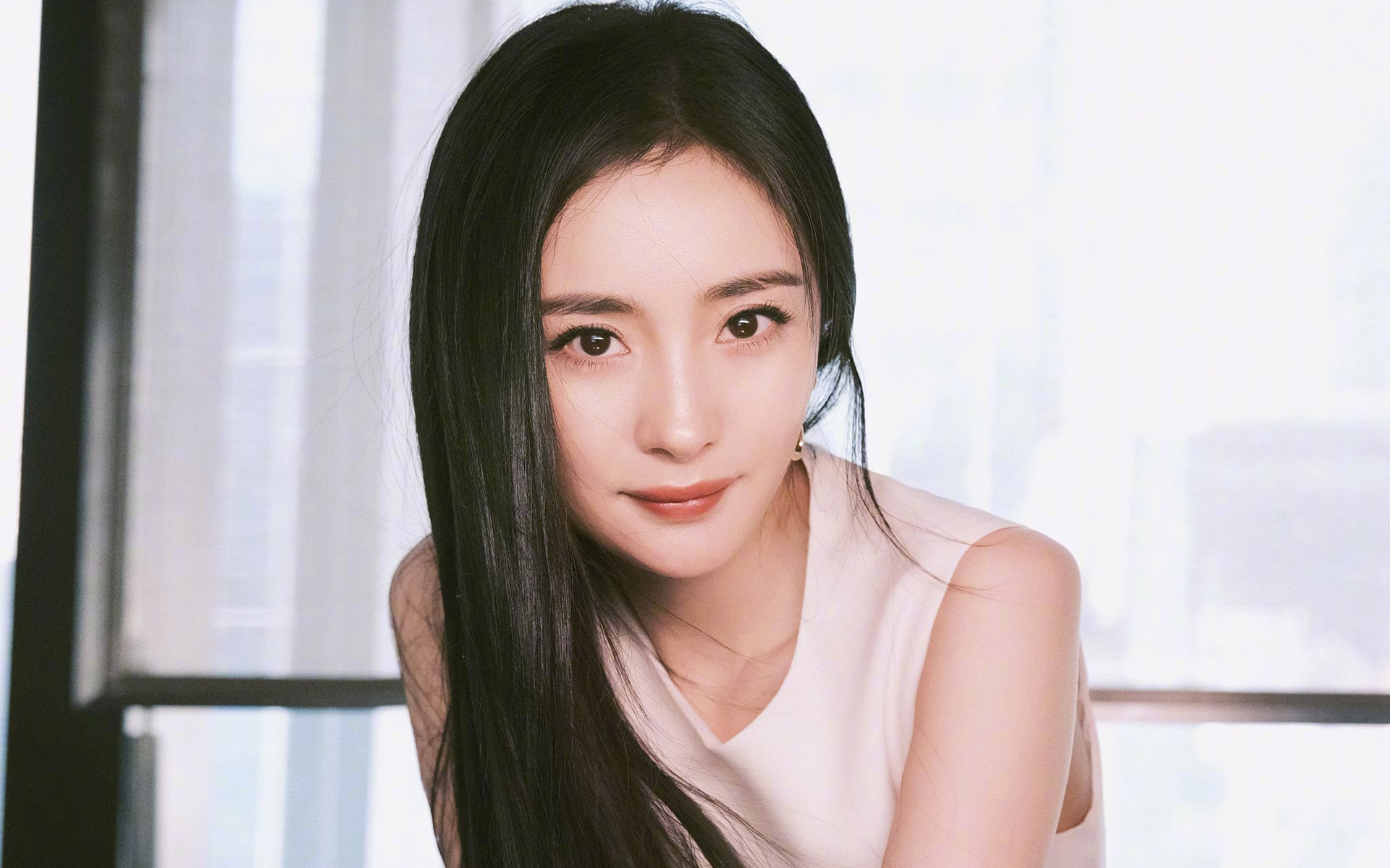 弗莱堡前锋梅开二度，队内竞争加剧，弗莱堡新主场启用